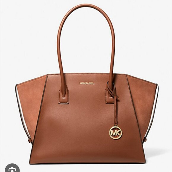 NWT Michael Kors XL Tote - Picture 3 of 12